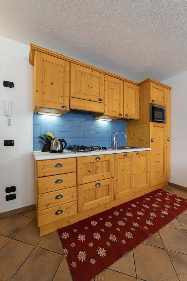 Residence Larice Bianco Камподолчино Екстериор снимка