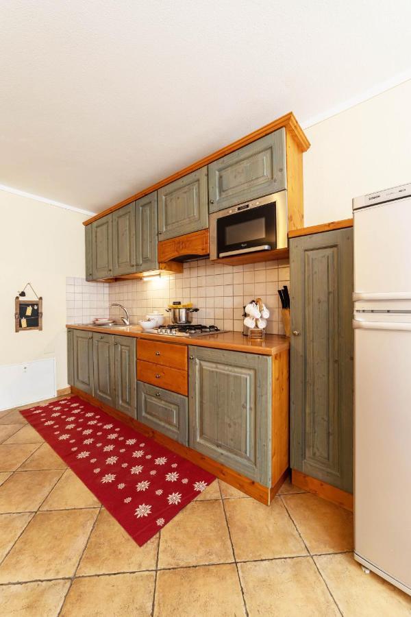 Residence Larice Bianco Камподолчино Екстериор снимка
